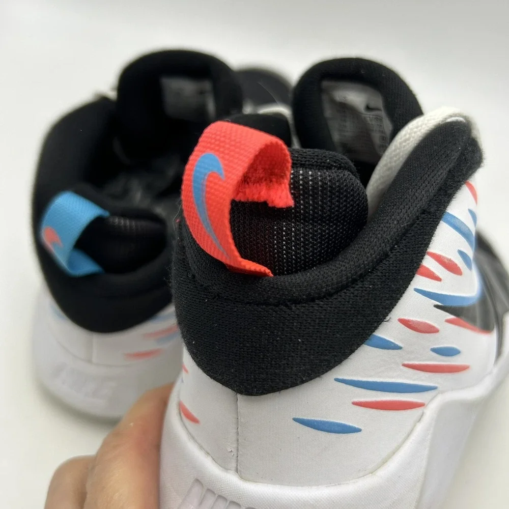 Nike Sneakers Boys 5 Y Team Hustle Basketball Shoes Black White Multi CV8970-001